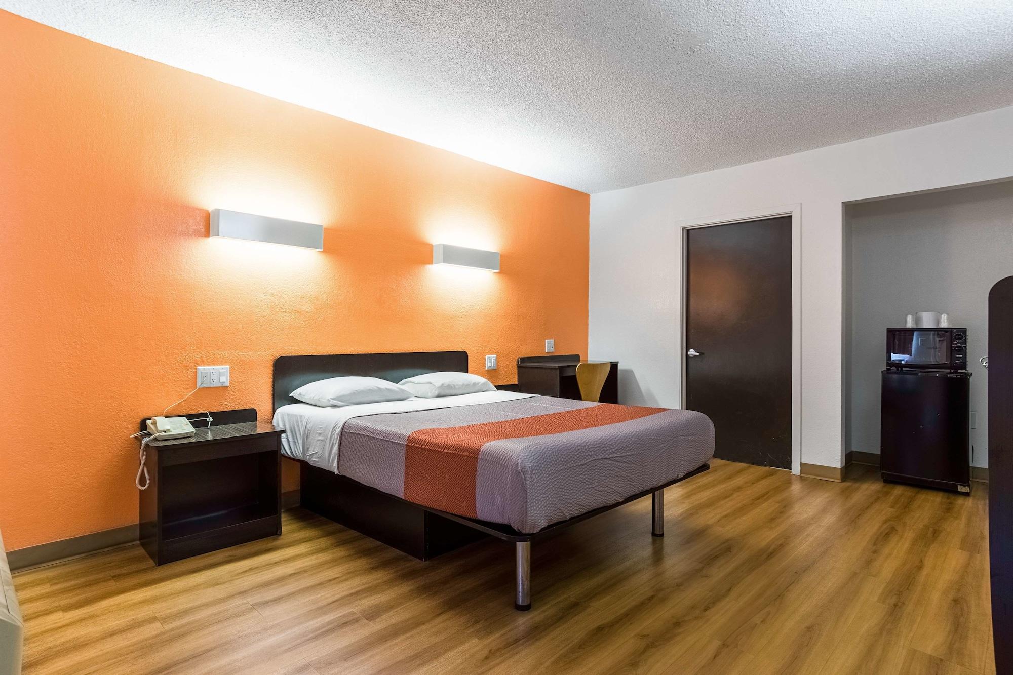 Motel 6-Long Beach, Ca - International City Esterno foto