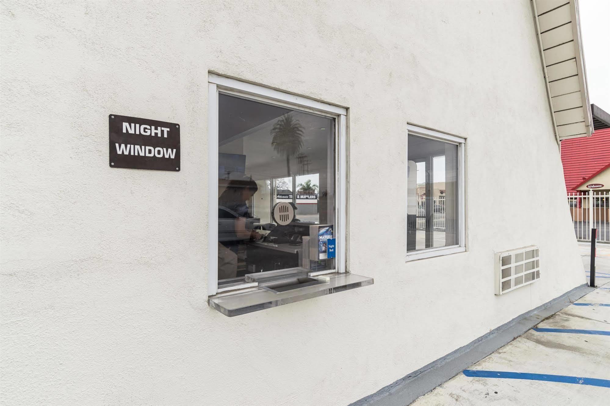 Motel 6-Long Beach, Ca - International City Esterno foto